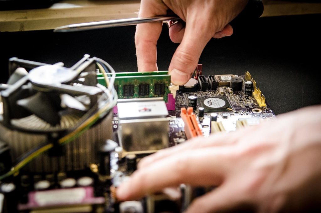 10 benefits of computer repair